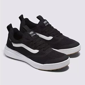 Black and White Ultra Range  Mens size 8.5